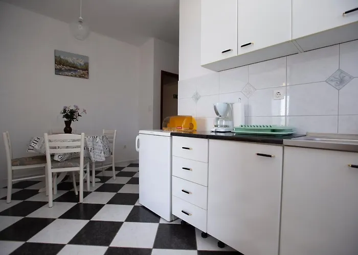 Tomasovic Daire Lokva Rogoznica