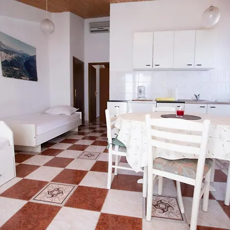 Lägenhet Tomasovic Lokva Rogoznica